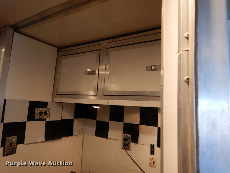 image for item EK9185 2001 United Stacker enclosed cargo trailer