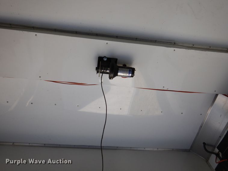 image for item EK9185 2001 United Stacker enclosed cargo trailer