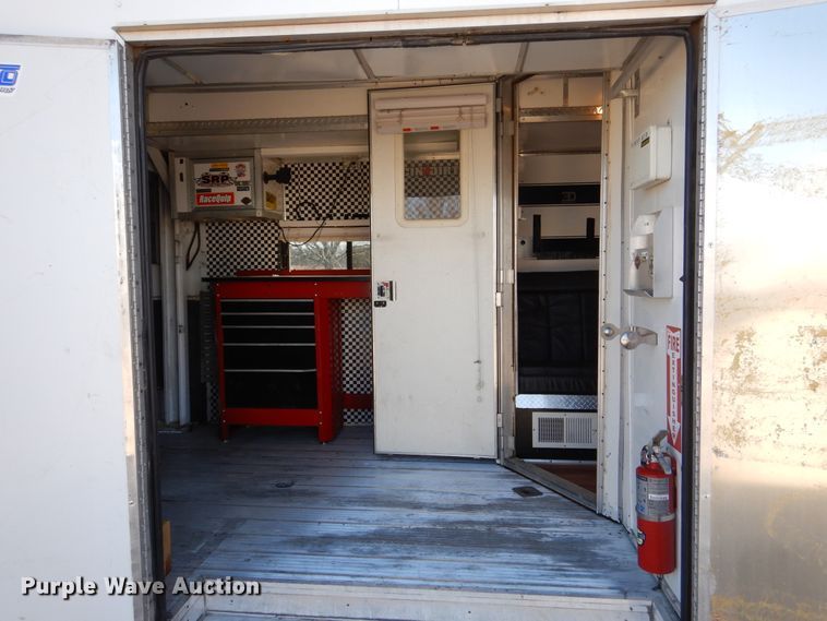 image for item EK9185 2001 United Stacker enclosed cargo trailer