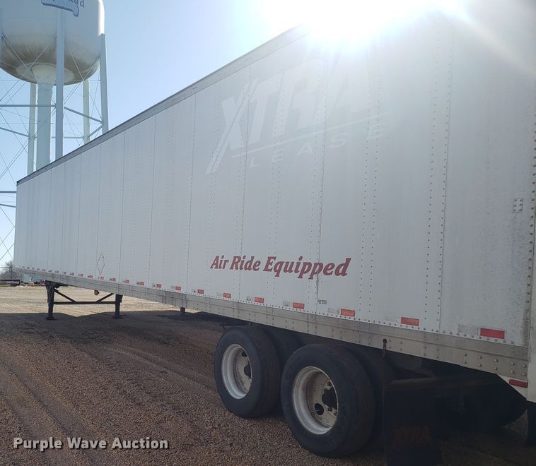 image for item EZ9113 1997 Strick dry van trailer