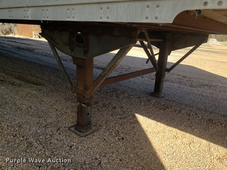 image for item EZ9114 2001 Stroughton AVW-535T-S-C-AR dry van trailer