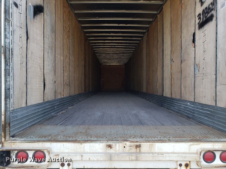 image for item EZ9114 2001 Stroughton AVW-535T-S-C-AR dry van trailer