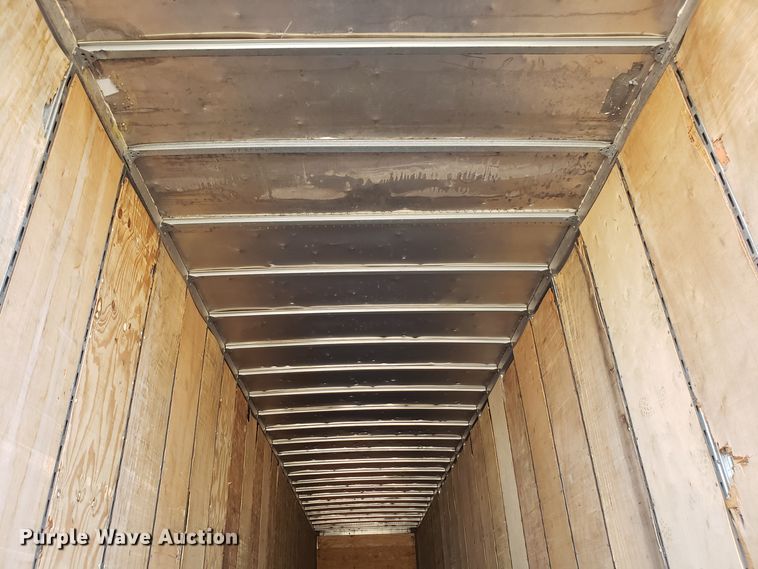 image for item EZ9114 2001 Stroughton AVW-535T-S-C-AR dry van trailer