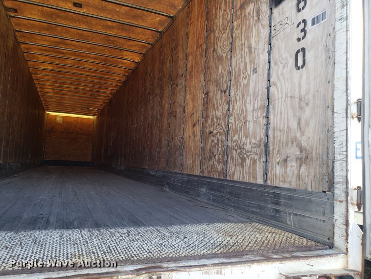 image for item EZ9115 1997 Strick dry van trailer