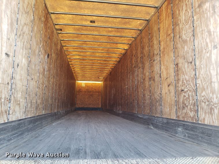 image for item EZ9115 1997 Strick dry van trailer