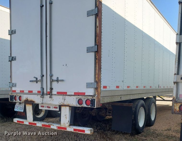 image for item EZ9116 1998 Hyundai VI2530152JS dry van trailer