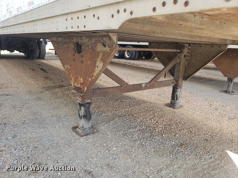 image for item EZ9116 1998 Hyundai VI2530152JS dry van trailer