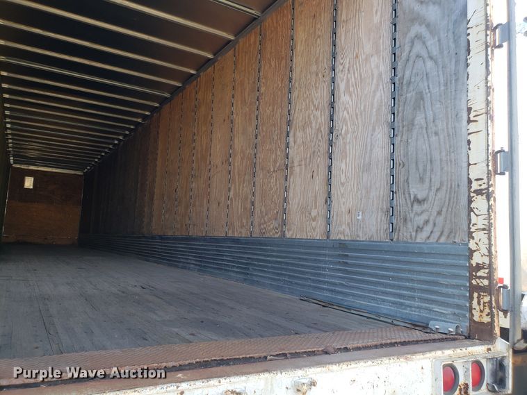 image for item EZ9116 1998 Hyundai VI2530152JS dry van trailer