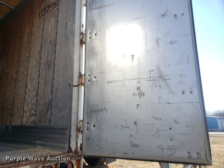 image for item EZ9117 2001 Great Dane 7411TP-SA53 dry van trailer