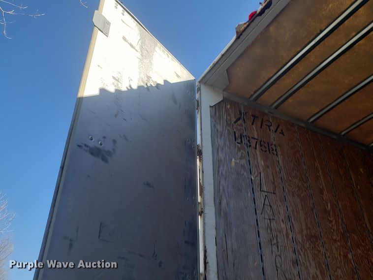 image for item EZ9117 2001 Great Dane 7411TP-SA53 dry van trailer