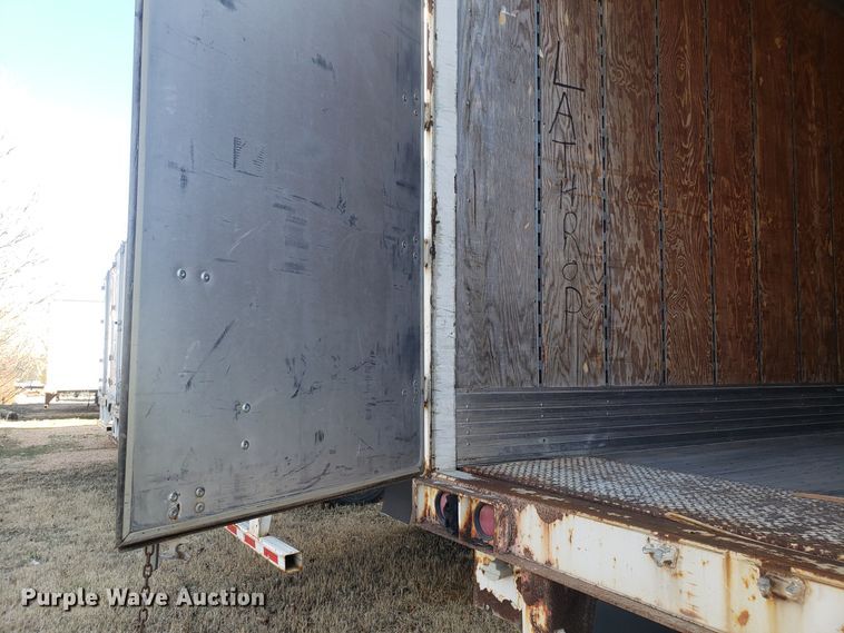 image for item EZ9117 2001 Great Dane 7411TP-SA53 dry van trailer