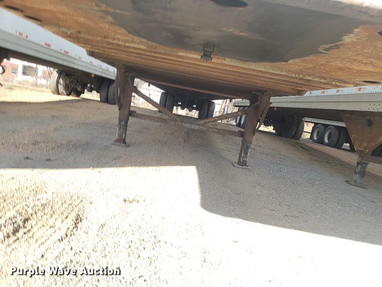 image for item EZ9117 2001 Great Dane 7411TP-SA53 dry van trailer