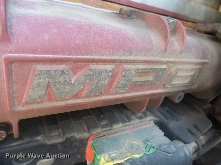 image for item FR9502 2012 Mack CXU613 semi truck