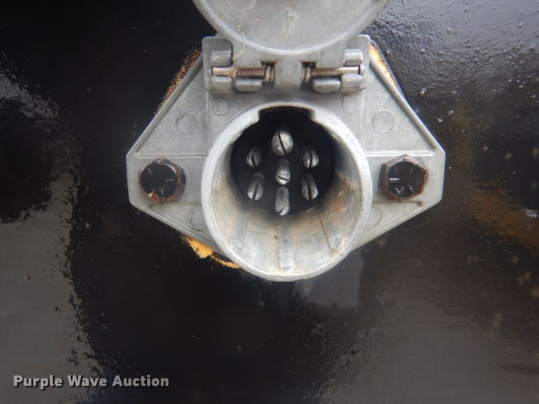 image for item GD9085 1978 Delta DD-46-96 drop deck equipment trailer