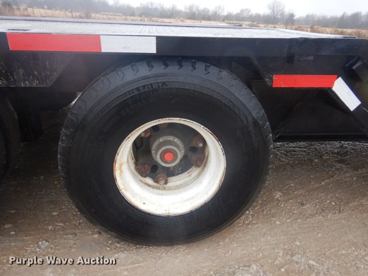 image for item GD9085 1978 Delta DD-46-96 drop deck equipment trailer