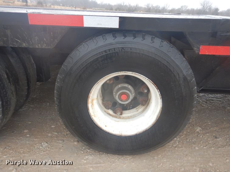 image for item GD9085 1978 Delta DD-46-96 drop deck equipment trailer
