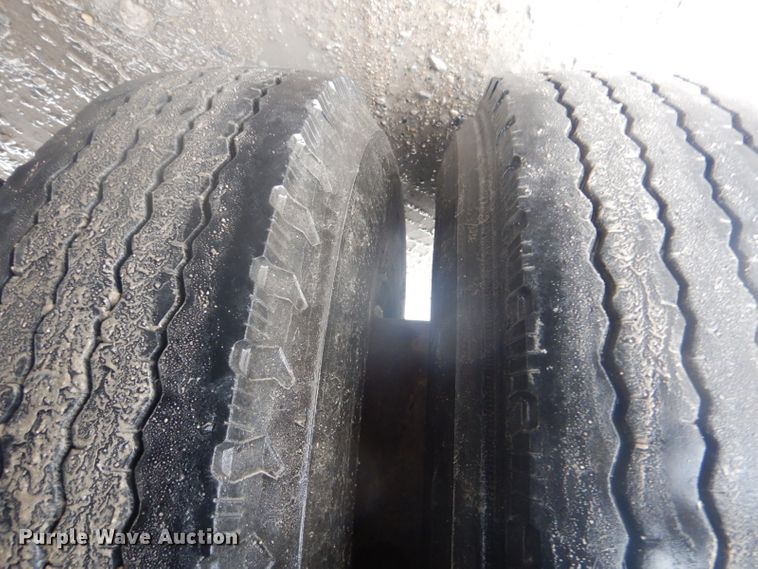 image for item GD9085 1978 Delta DD-46-96 drop deck equipment trailer