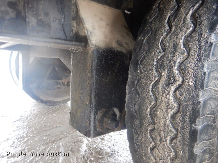 image for item GD9085 1978 Delta DD-46-96 drop deck equipment trailer