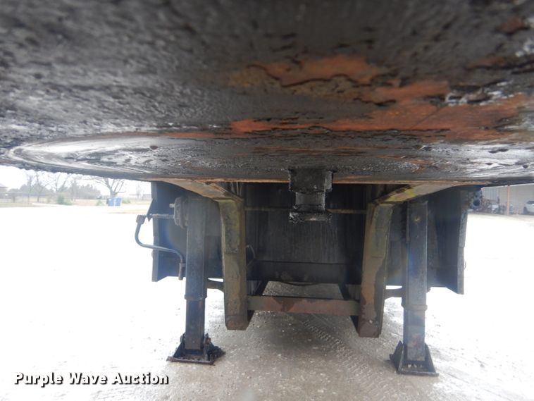 image for item GD9086 1978 Delta DD-46-96 drop deck equipment trailer