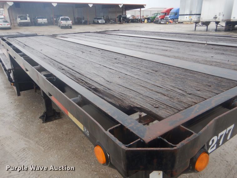 image for item GD9086 1978 Delta DD-46-96 drop deck equipment trailer