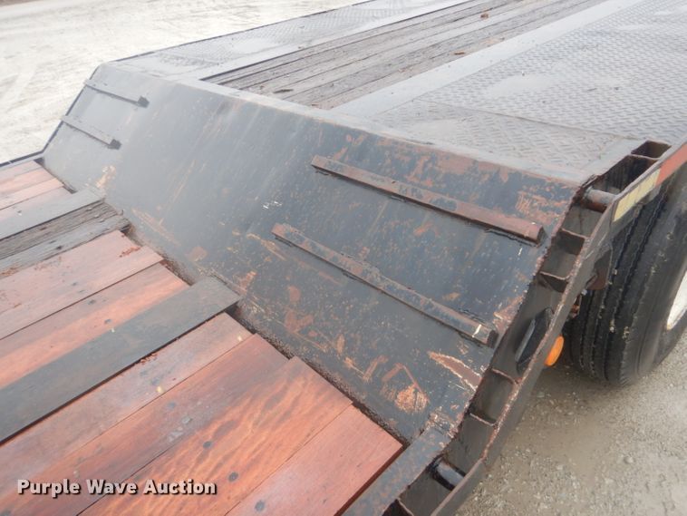 image for item GD9086 1978 Delta DD-46-96 drop deck equipment trailer