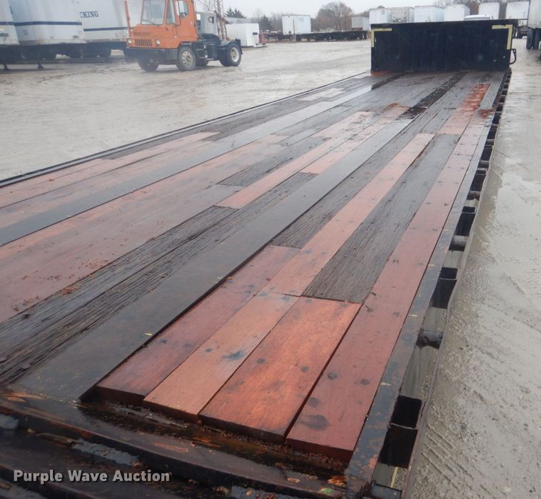 image for item GD9086 1978 Delta DD-46-96 drop deck equipment trailer