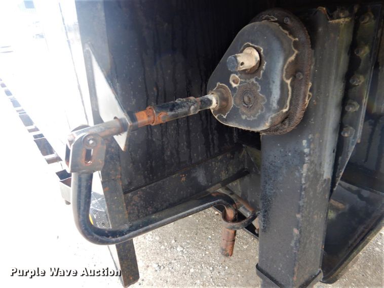 image for item GD9086 1978 Delta DD-46-96 drop deck equipment trailer