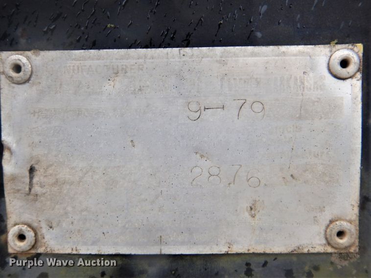 image for item GD9087 1980 Delta drop deck equipment trailer