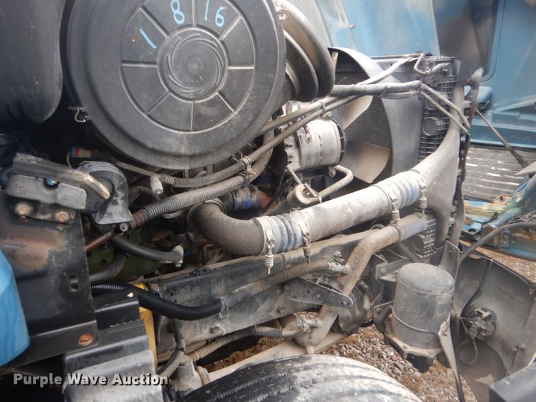 image for item GD9088 2002 Freightliner Columbia semi truck