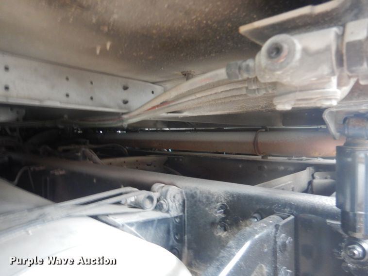 image for item GD9088 2002 Freightliner Columbia semi truck