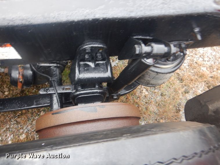 image for item GD9088 2002 Freightliner Columbia semi truck