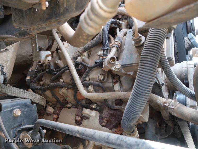 image for item GD9974 2007 GMC C5500 flatbed truck