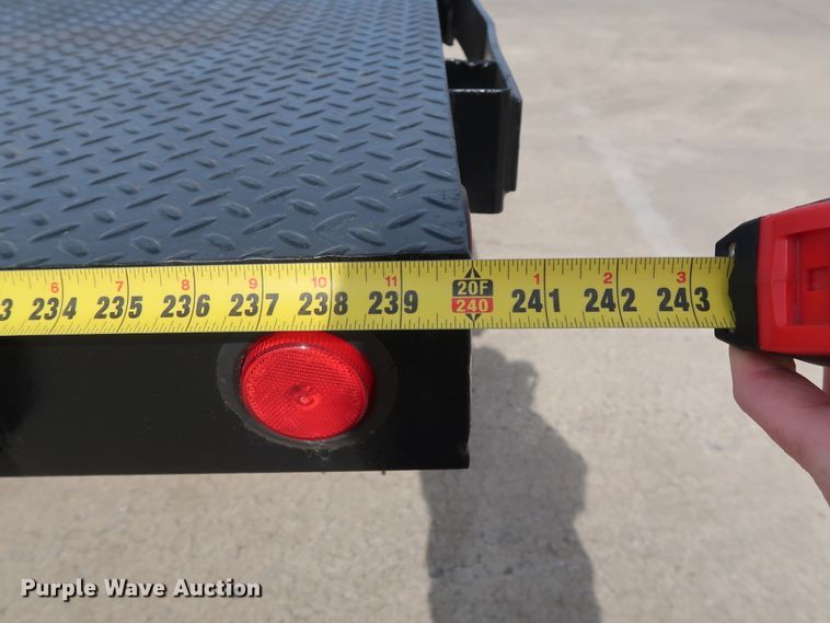 image for item GD9974 2007 GMC C5500 flatbed truck