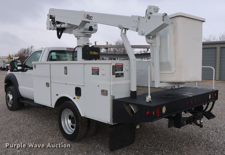 image for item GD9977 2011 Ford F450 Super Duty XL bucket truck