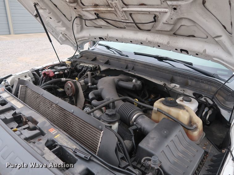 image for item GD9977 2011 Ford F450 Super Duty XL bucket truck