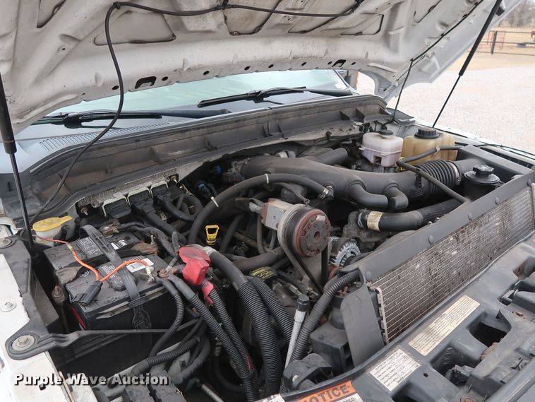 image for item GD9977 2011 Ford F450 Super Duty XL bucket truck