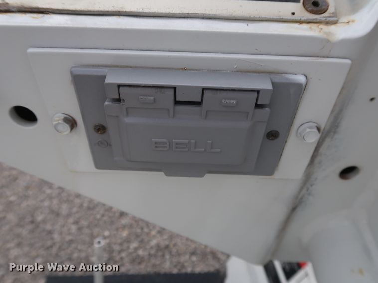 image for item GD9977 2011 Ford F450 Super Duty XL bucket truck