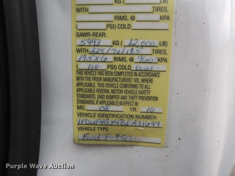 image for item GD9977 2011 Ford F450 Super Duty XL bucket truck