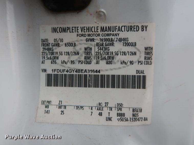 image for item GD9977 2011 Ford F450 Super Duty XL bucket truck