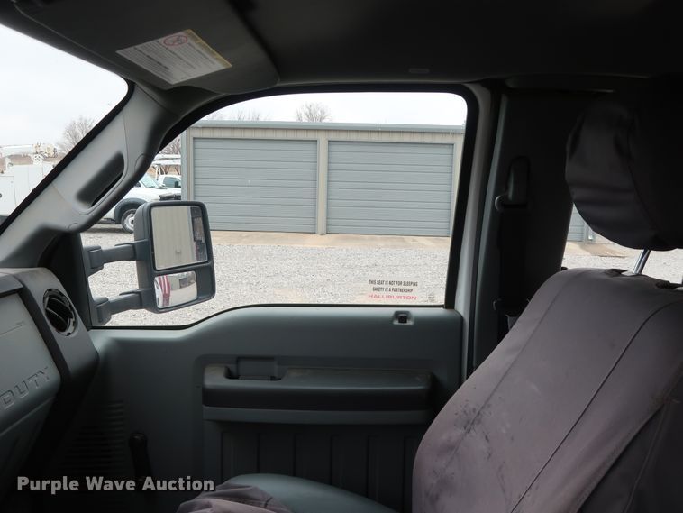 image for item GD9978 2012 Ford F550 Super Duty XL SuperCab flatbed treater truck