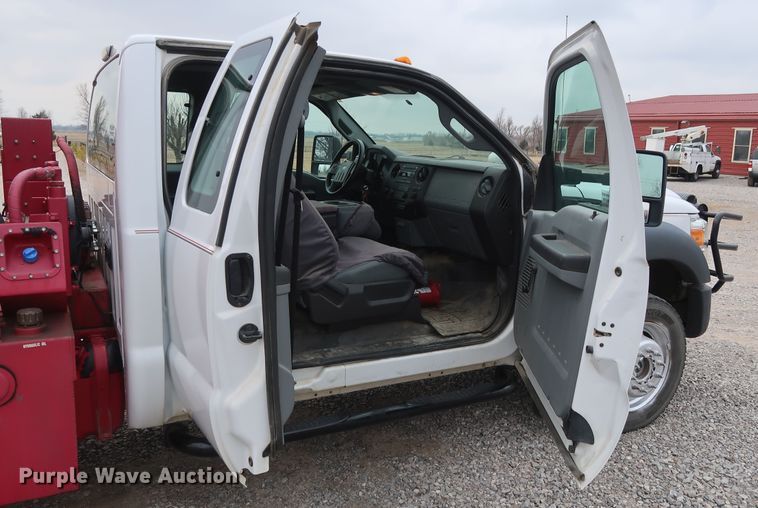 image for item GD9978 2012 Ford F550 Super Duty XL SuperCab flatbed treater truck