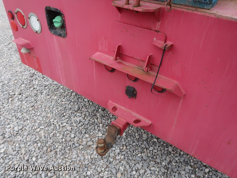 image for item GD9978 2012 Ford F550 Super Duty XL SuperCab flatbed treater truck