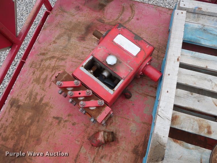 image for item GD9978 2012 Ford F550 Super Duty XL SuperCab flatbed treater truck