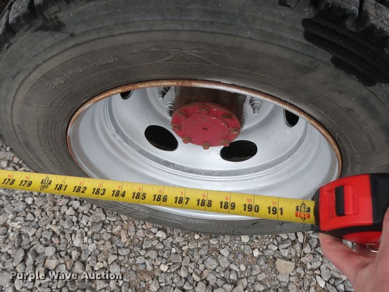 image for item GD9978 2012 Ford F550 Super Duty XL SuperCab flatbed treater truck