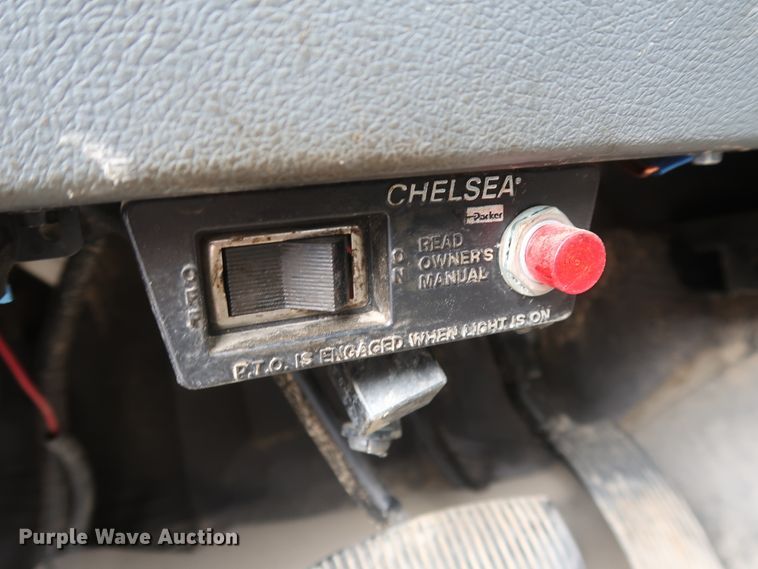 image for item GD9979 2012 Ford F550 Super Duty XL SuperCab flatbed treater truck