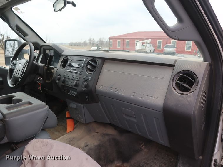 image for item GD9979 2012 Ford F550 Super Duty XL SuperCab flatbed treater truck