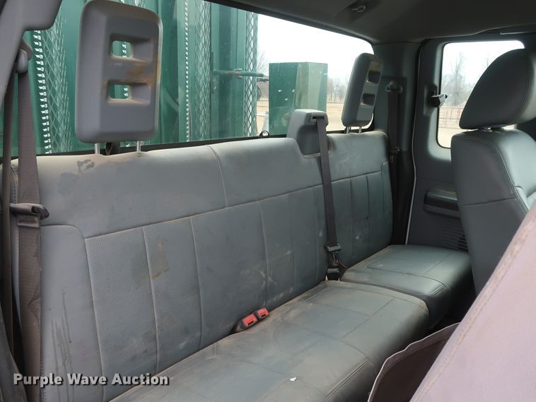 image for item GD9979 2012 Ford F550 Super Duty XL SuperCab flatbed treater truck