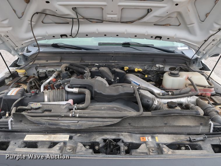 image for item GD9979 2012 Ford F550 Super Duty XL SuperCab flatbed treater truck