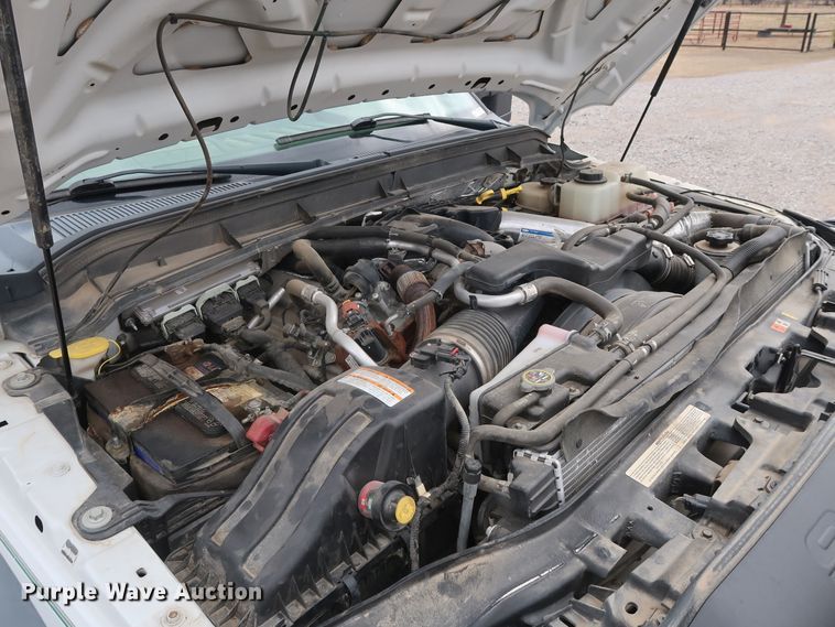 image for item GD9979 2012 Ford F550 Super Duty XL SuperCab flatbed treater truck