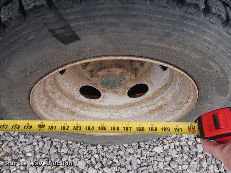 image for item GD9979 2012 Ford F550 Super Duty XL SuperCab flatbed treater truck